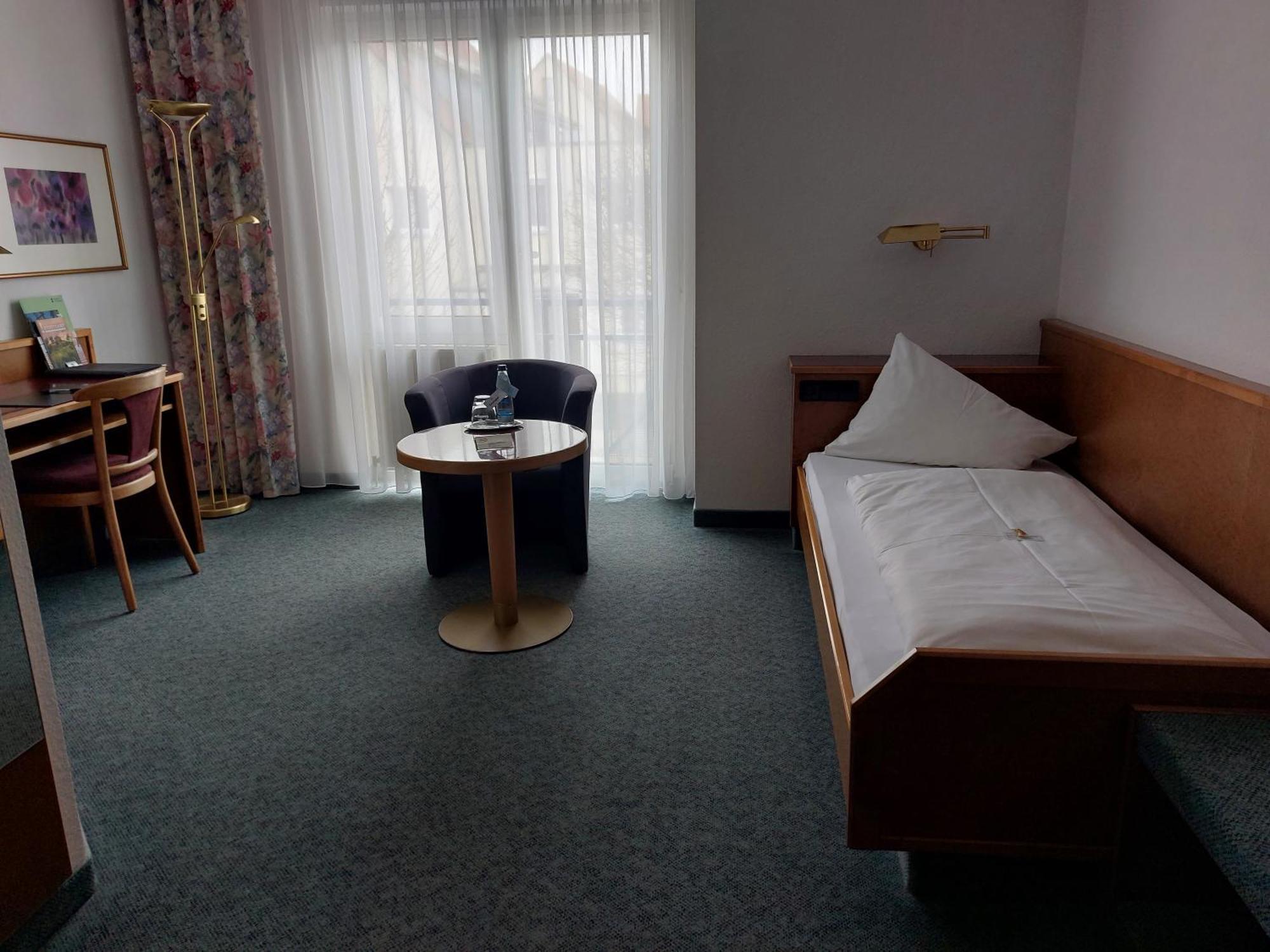 Hotel Zimmermann Filderstadt Εξωτερικό φωτογραφία