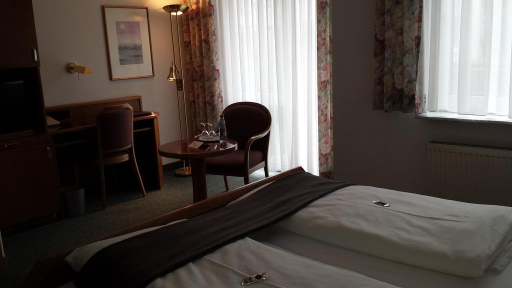Hotel Zimmermann Filderstadt Εξωτερικό φωτογραφία